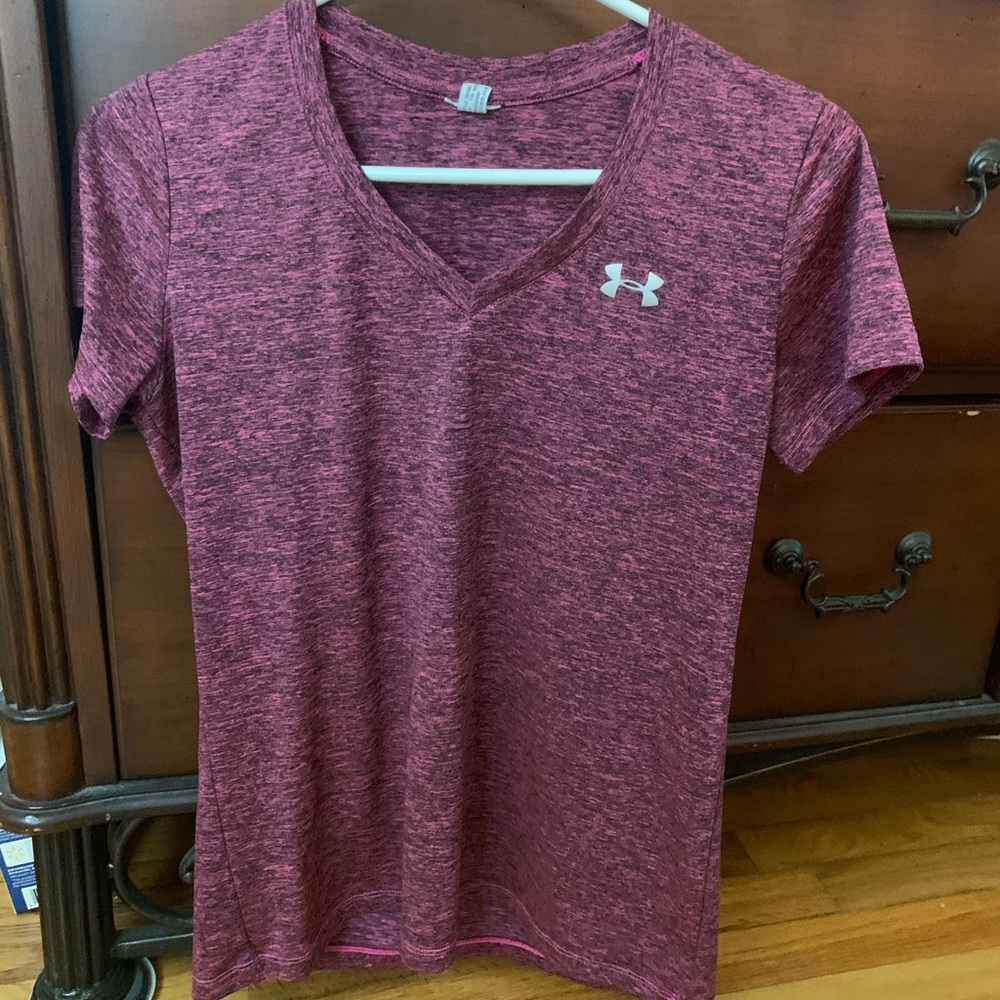 Under Armour dri-fit workout v-neck